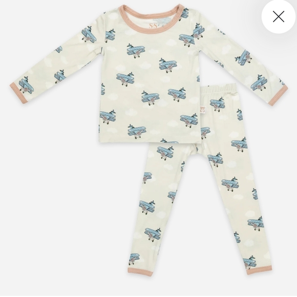 Kids Airplane Pajama Set(Planes) - Picture 1 of 6